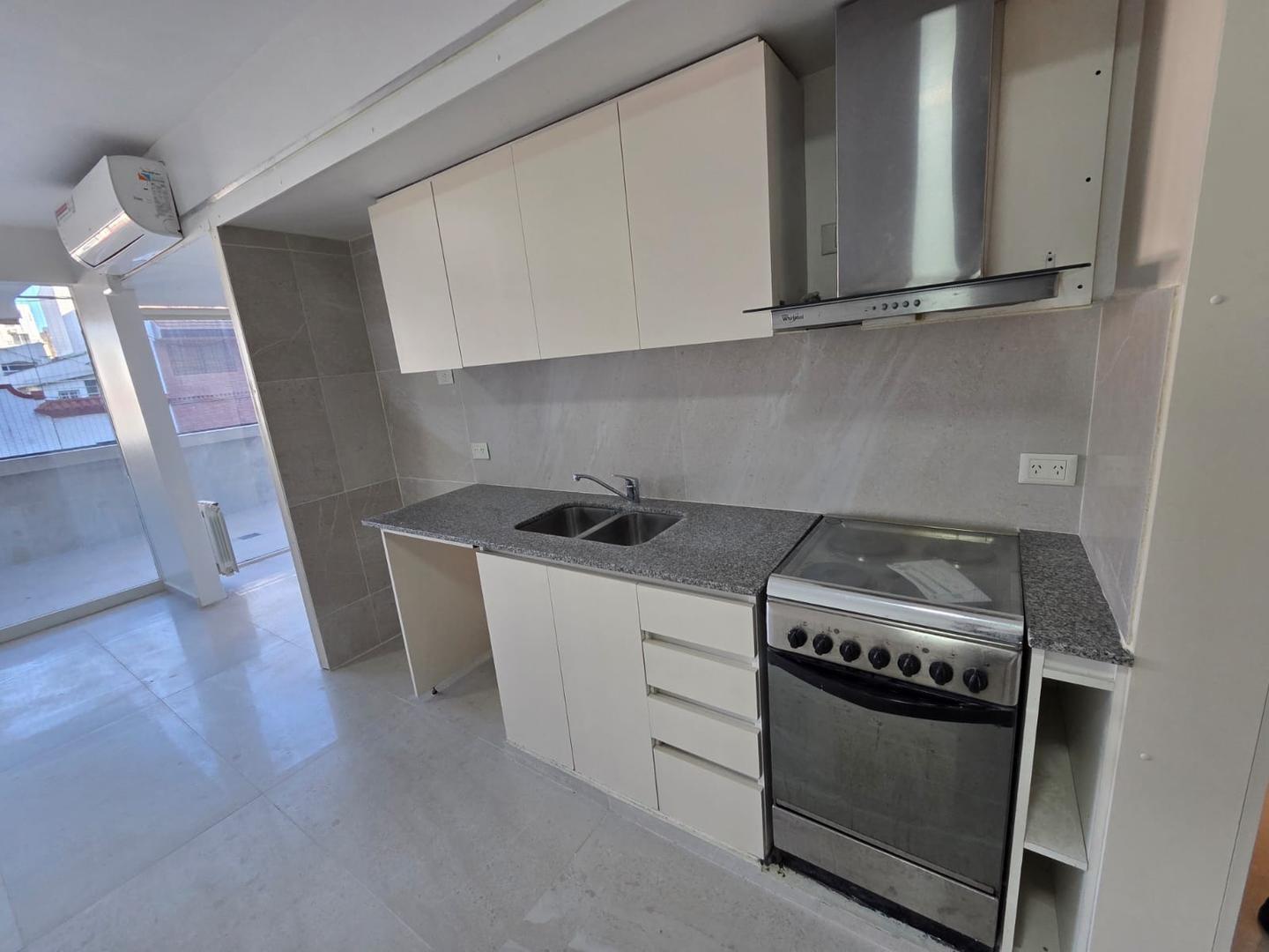 Foto de Departamento en Venta - 3 ambientes - Villa Urquiza, imagen 2
