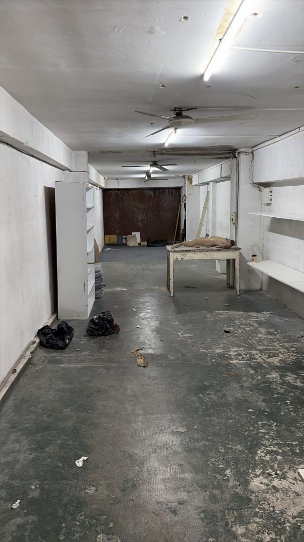 Foto de Local en Alquiler - Once, imagen 3