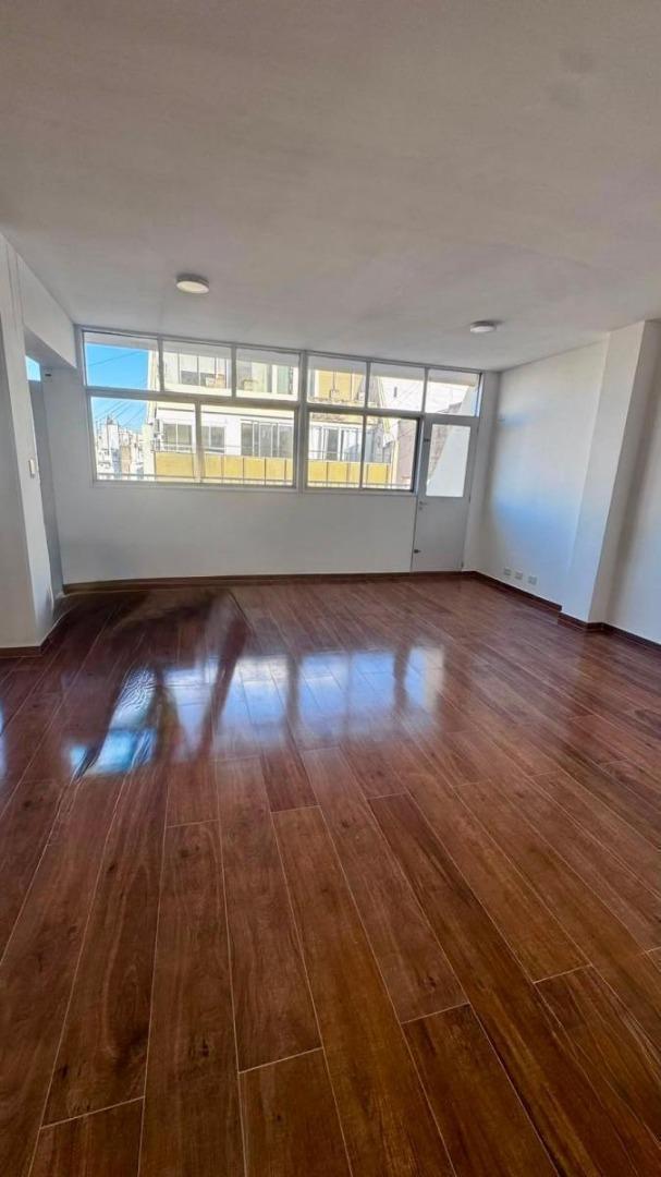 Foto de Departamento en venta - 4 ambientes - Recoleta, imagen 2