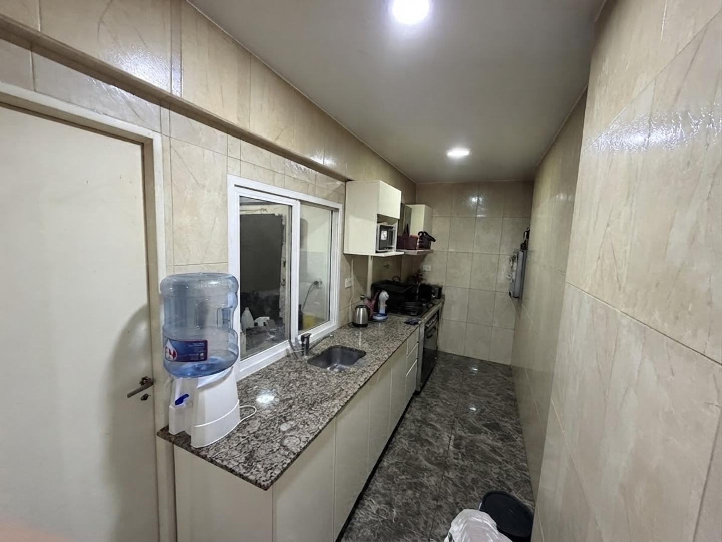 Foto de Departamento en venta- 3 ambientes- flores, imagen 3