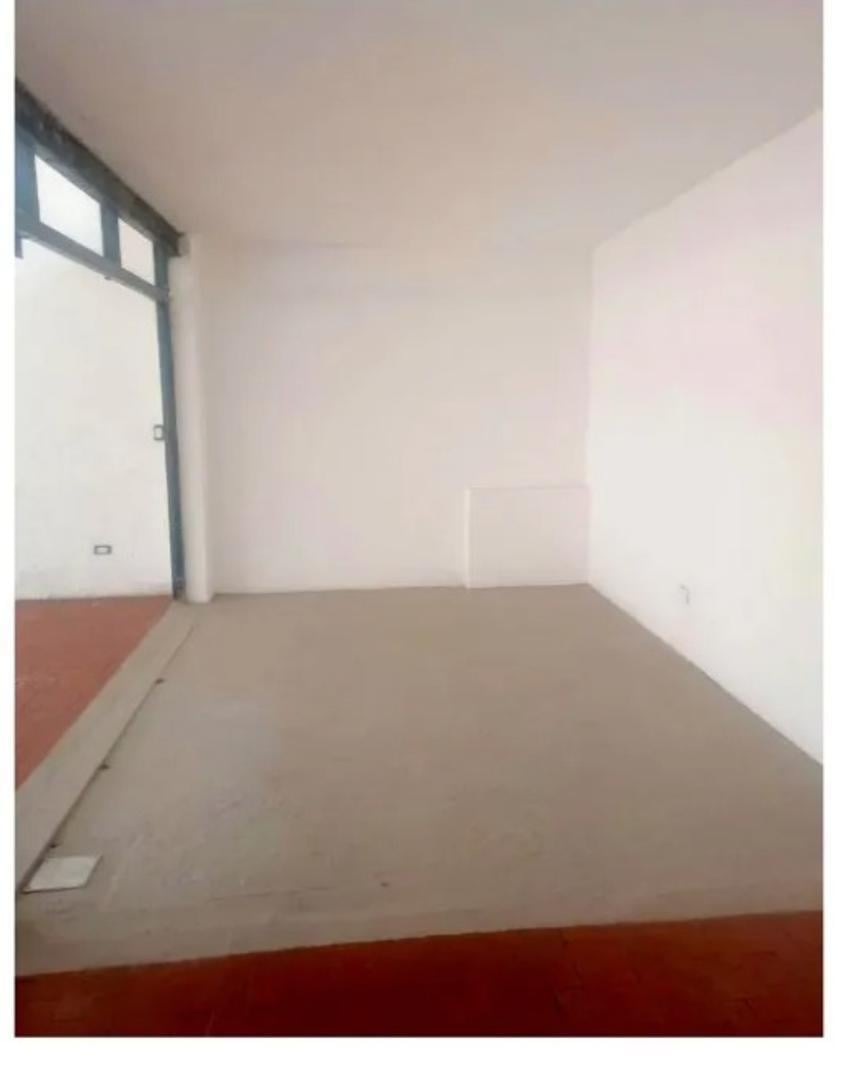 Foto de Local en alquiler- Floresta, imagen 1