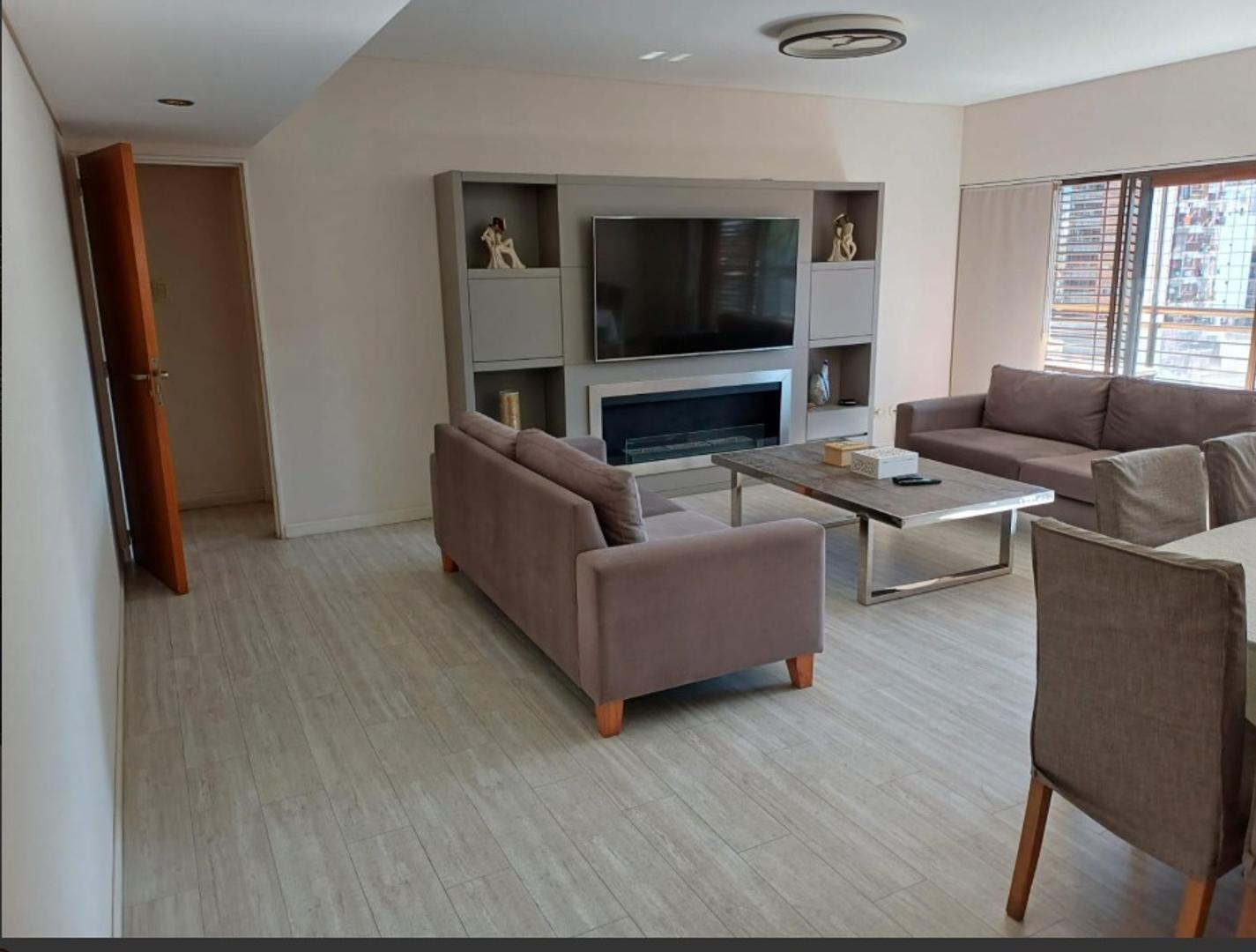 Foto de Departamento en venta - 4 ambientes - Cochera- Barrio Norte, imagen 3