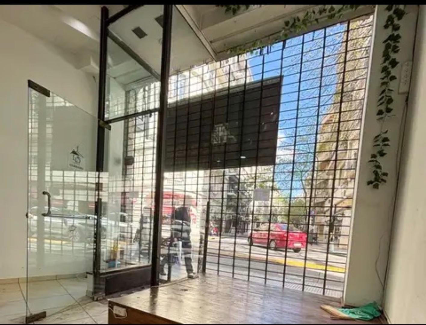 Foto de Local en venta- recoleta, imagen 3