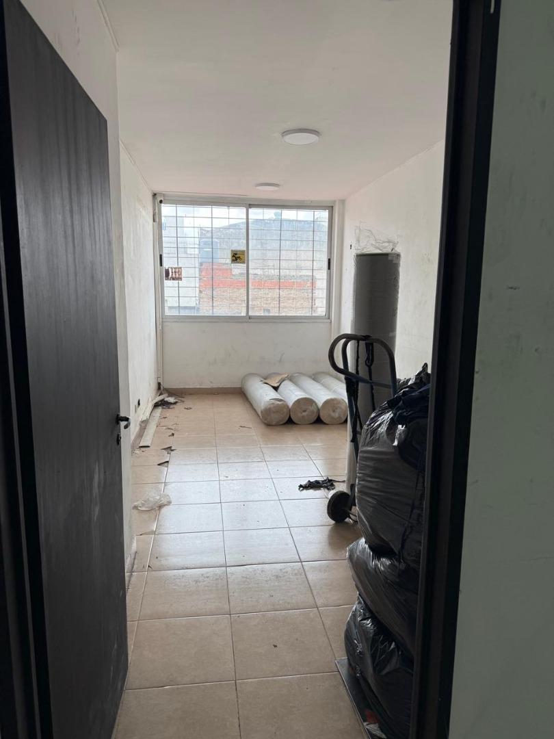 Foto de Deposito en Alquiler - Flores Zona Comercial, imagen 4