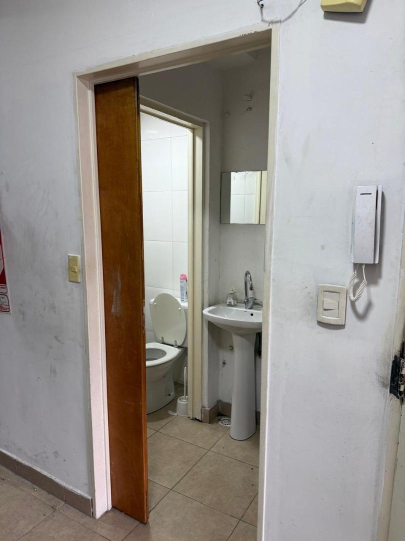 Foto de Deposito en Alquiler - Flores Zona Comercial, imagen 5