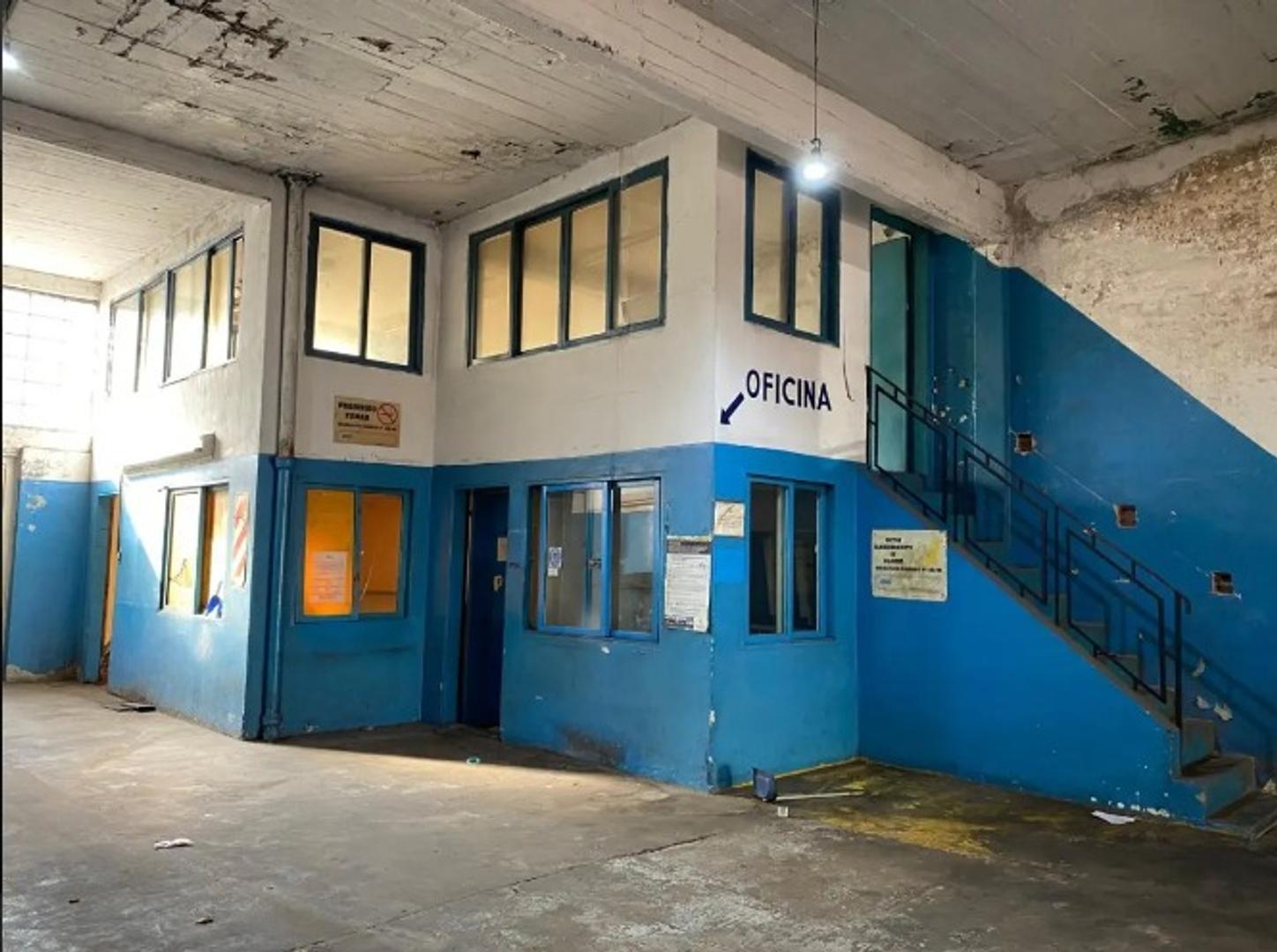 Foto de Local En Alquiler- Balvanera-Con Oficinas, imagen 4