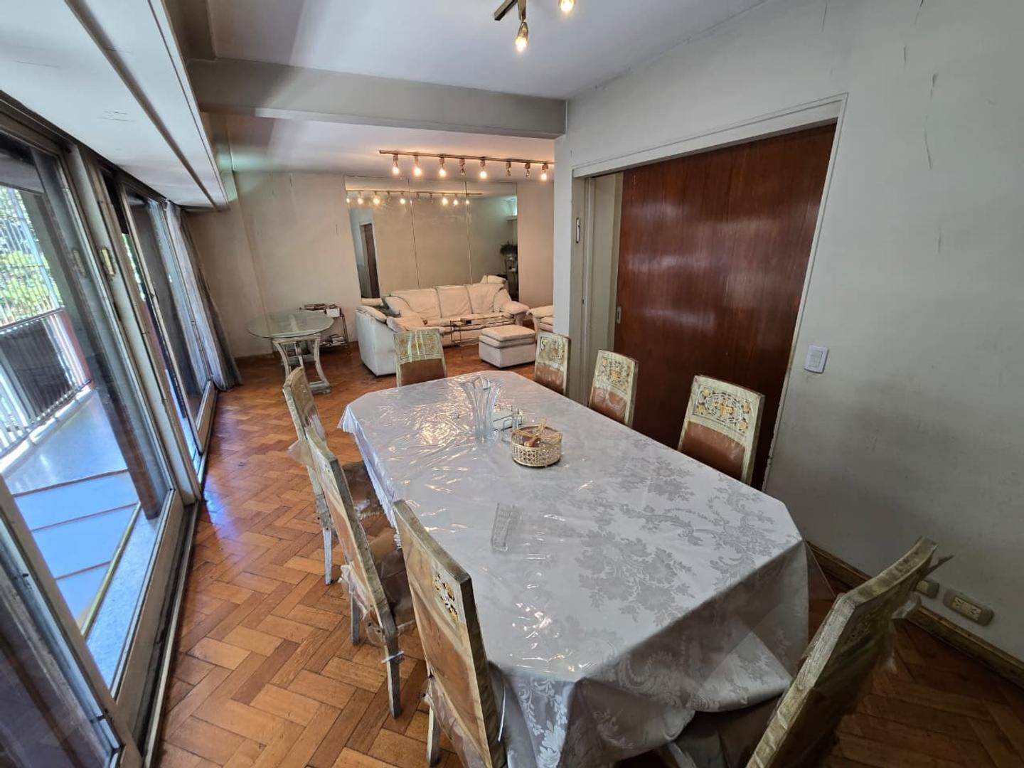 Foto de Departamento en Venta - 4 ambientes + dependencia - Recoleta, imagen 2