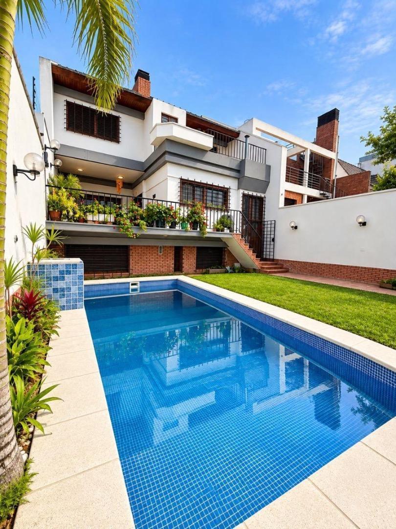 Foto de Casa en venta- 7 ambientes- Villa Devoto, imagen 2
