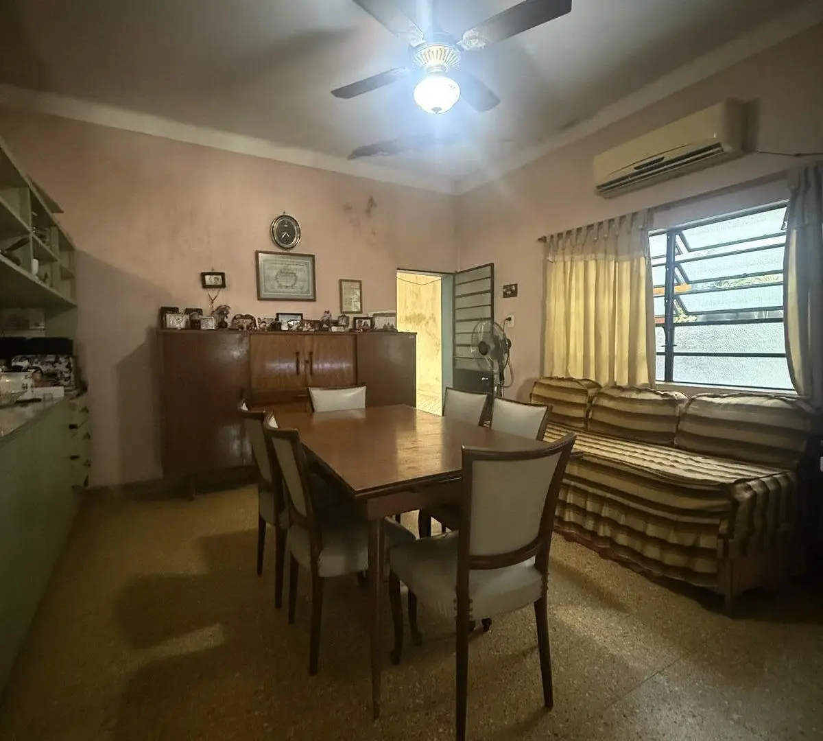 Casa con gran Galpón y Terraza en Barrio Parque Avellaneda 4