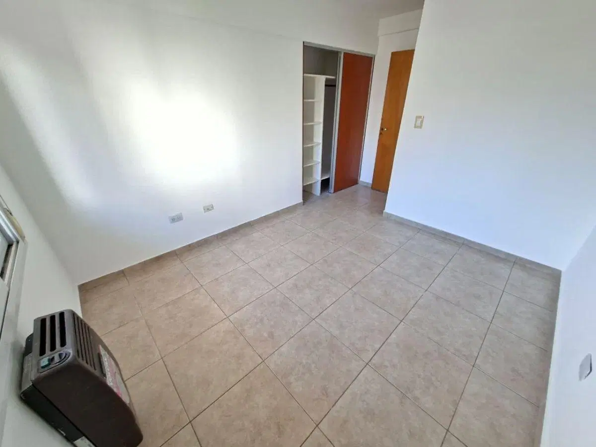 Alquilo Departamento de 1 Dormitorio - Externo - con Balcon - Excelente Ubicacion 5