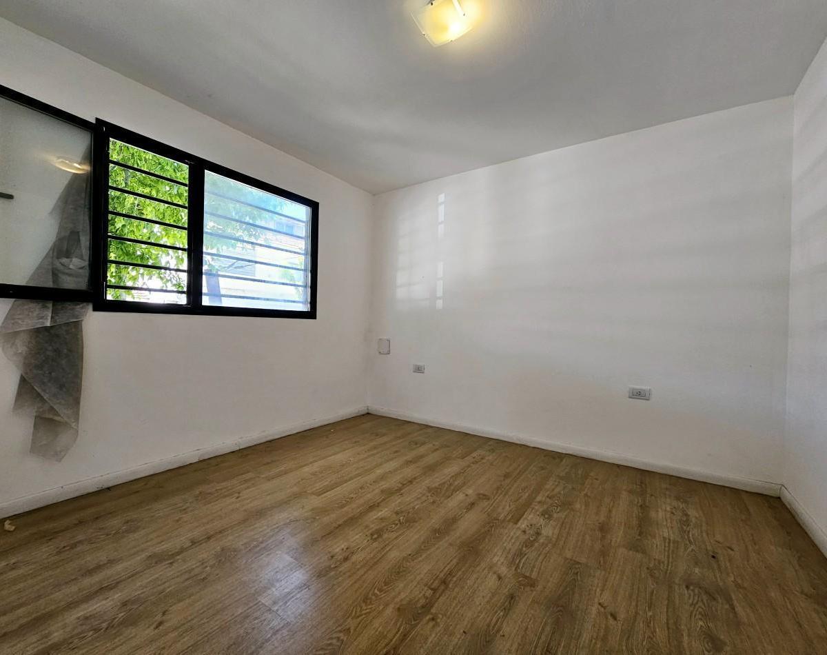 Departamento PH 2 Ambientes Planta Baja Al Frente en Venta 5