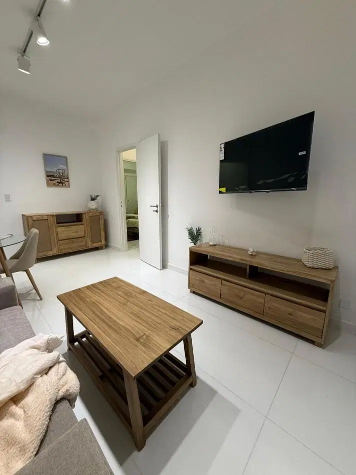 Departamento 3 ambientes con dos patios propios en venta 3