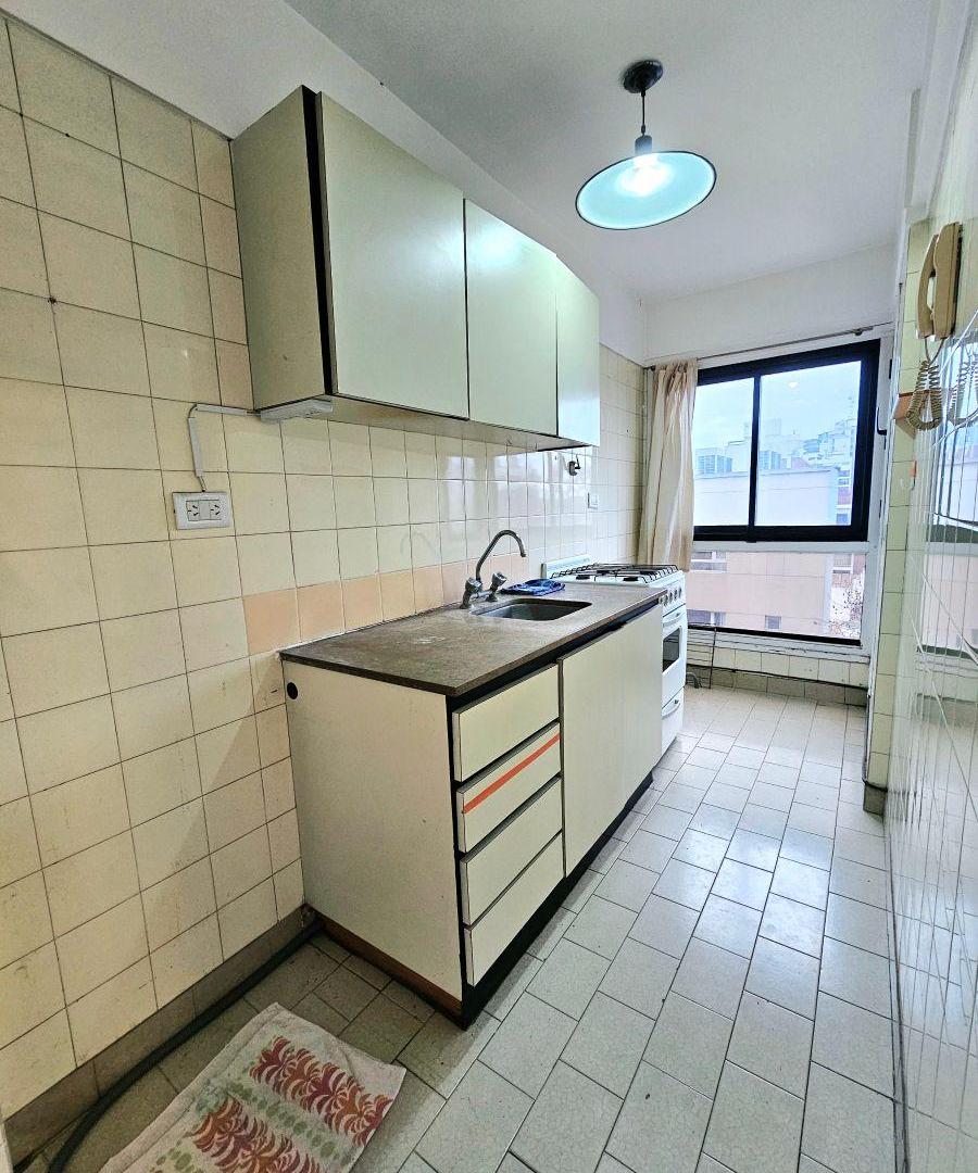 Foto de DEPARTAMENTO 2 AMBIENTES CON BALCON AL FRENTE EN VENTA ZONA LA PERLA, imagen 1