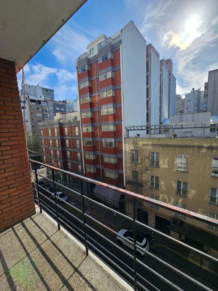 Foto de DEPARTAMENTO 2 AMBIENTES CON BALCON AL FRENTE VENTA, imagen 2