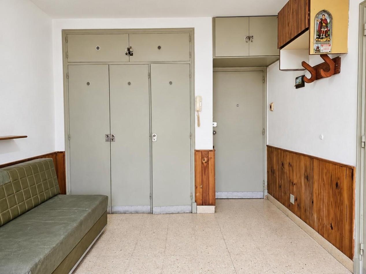 Foto de DEPARTAMENTO 1 AMBIENTE | ZONA GUEMES | EN VENTA | OPORTUNIDAD, imagen 2