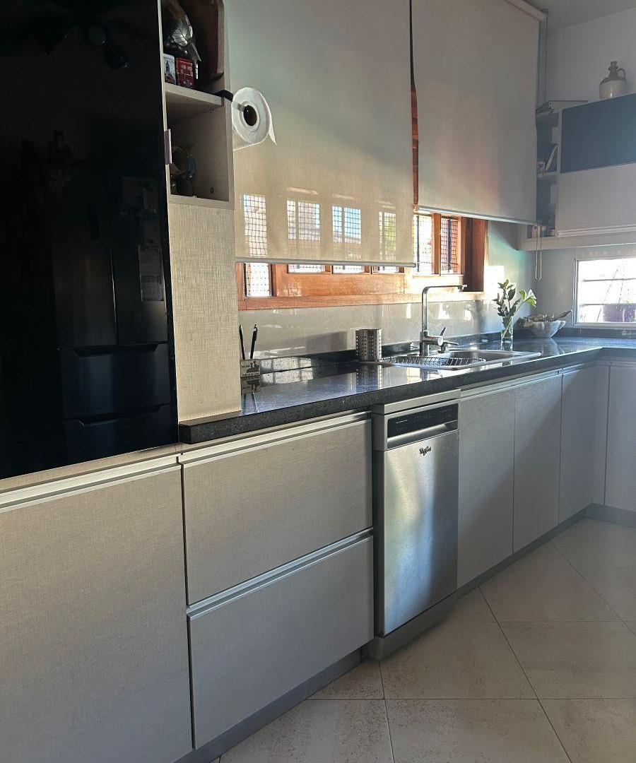 Foto de Casa de cuatro dormitorios, pileta, con terminaciones de calidad., imagen 1
