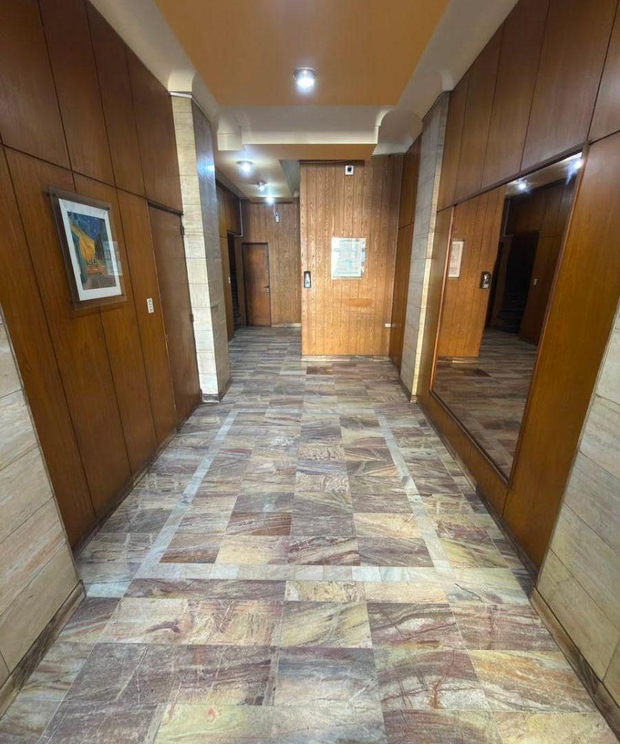Foto de VENDE DEPARTAMENTO 1 DORMITORIO AMOBLADO Y COCHERA, imagen 2