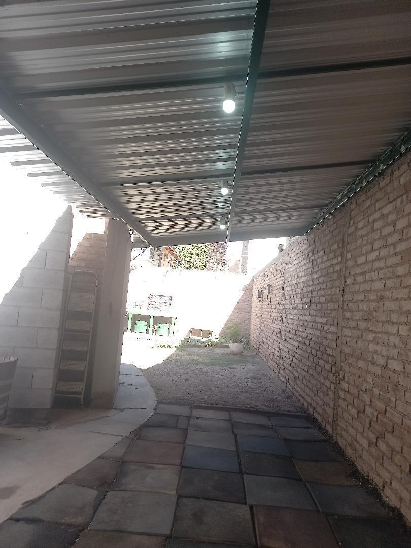Casa en Venta en Alto Dorrego 2