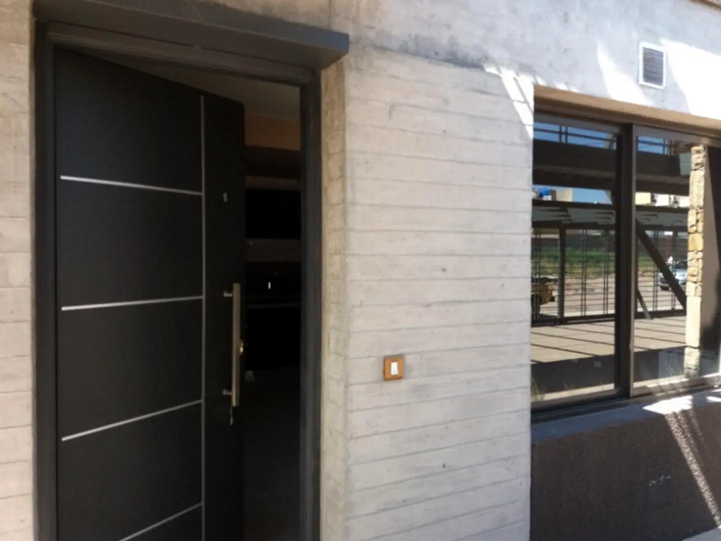 MODERNO DEPARTAMENTO EN DORREGO GUAYMALLEN 4
