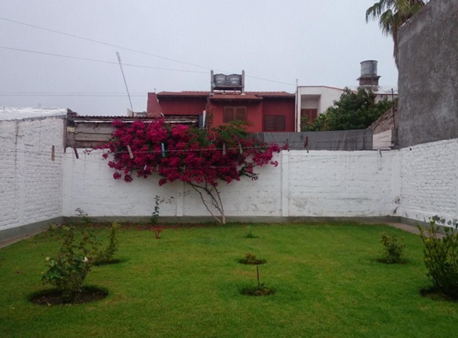 Foto de IMPECABLE CASA EN VENTA EN UNIMEV, imagen 2