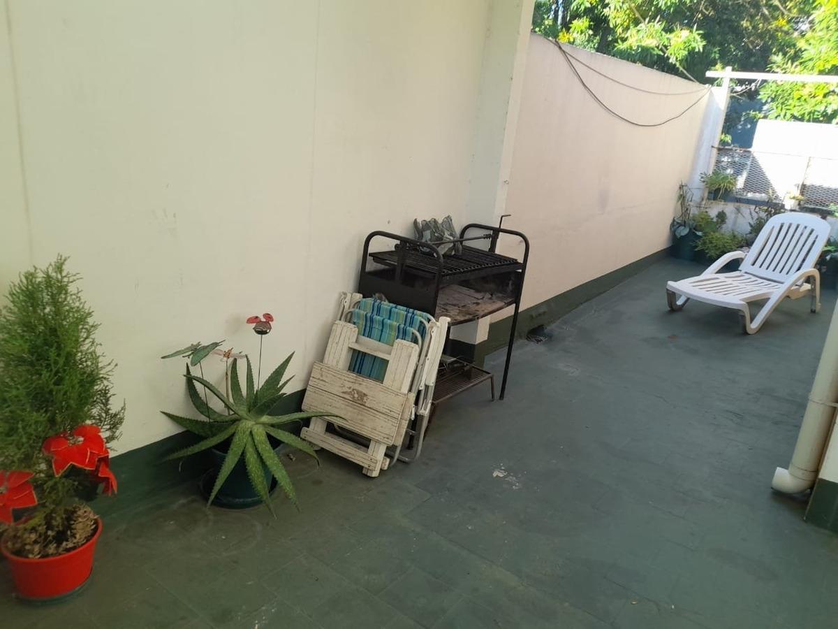 Foto de Venta Casa 3 Amb. C/ Terraza. Al Frente. Entrada Ind. Sin Expensas, imagen 2