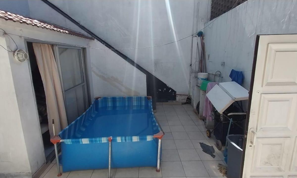 Casa en Venta de 4 Dorm. en Parque Patricios 2
