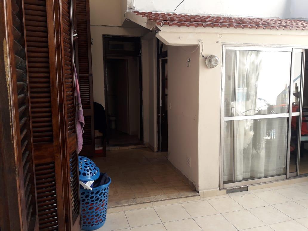 Casa en Venta de 4 Dorm. en Parque Patricios 1