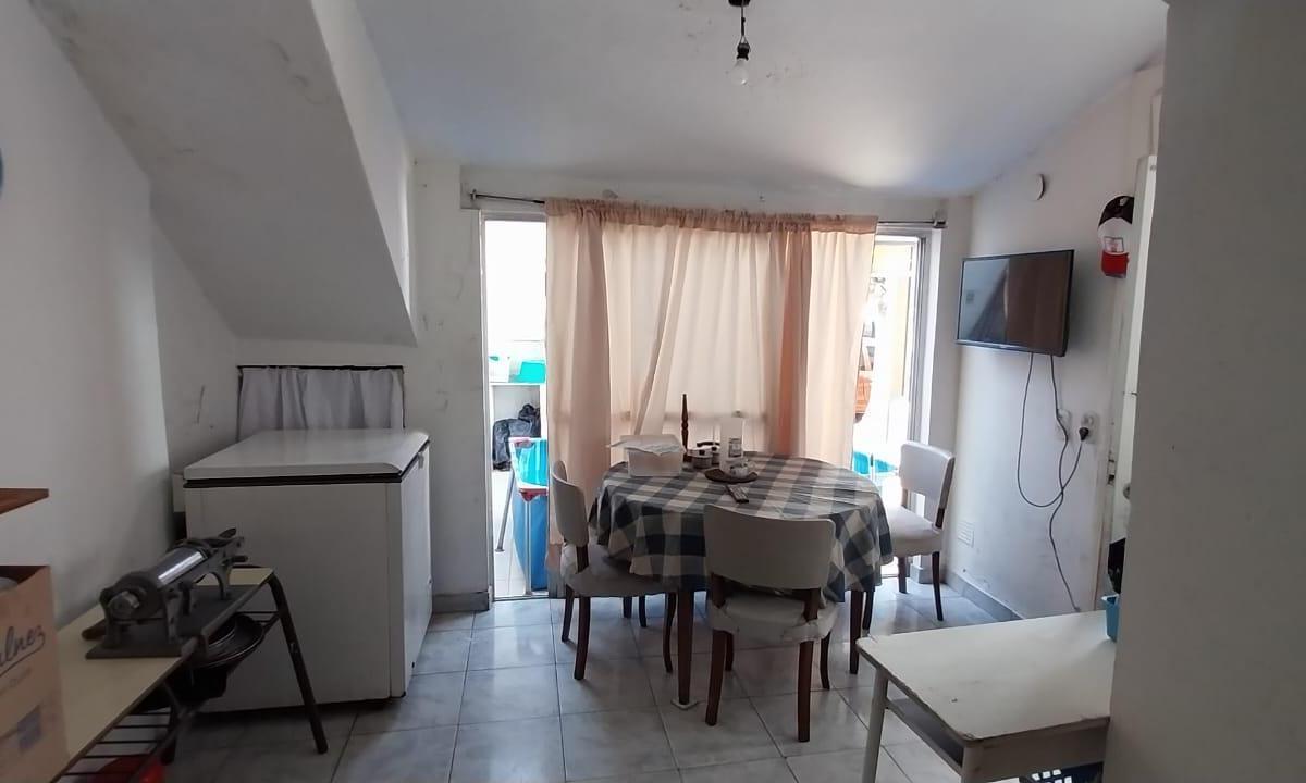Casa en Venta de 4 Dorm. en Parque Patricios 2