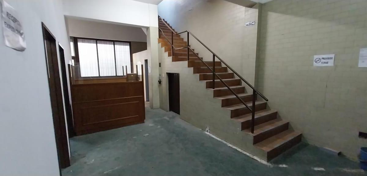 Local/deposito Comercial en Venta Ubicado en Parque Patricios 3