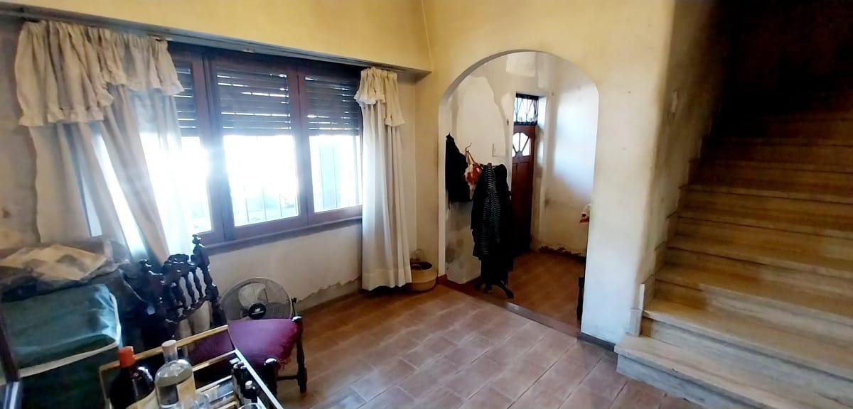 Casa en Venta de 5 Dorm. en Parque Patricios 2