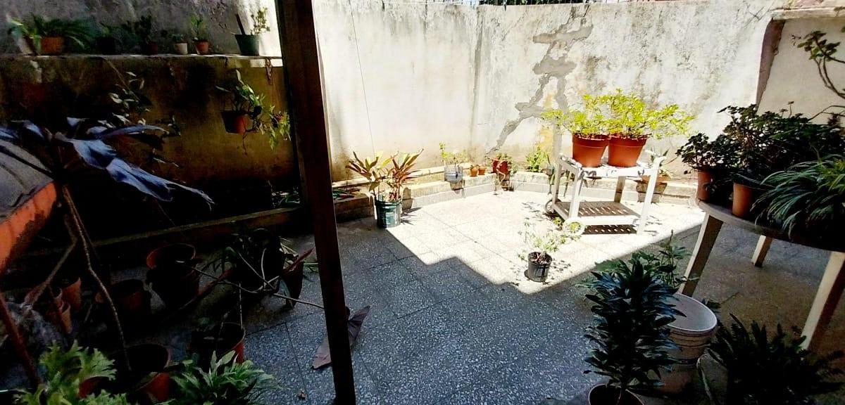 Casa en Venta de 5 Dorm. en Parque Patricios 2