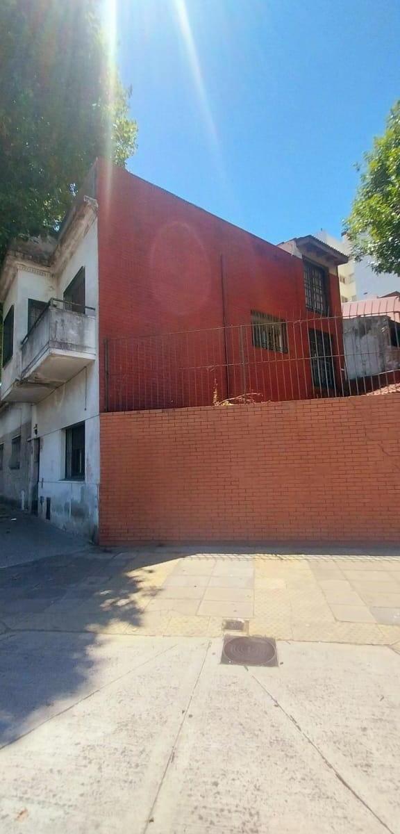 Casa en Venta de 5 Dorm. en Parque Patricios 4