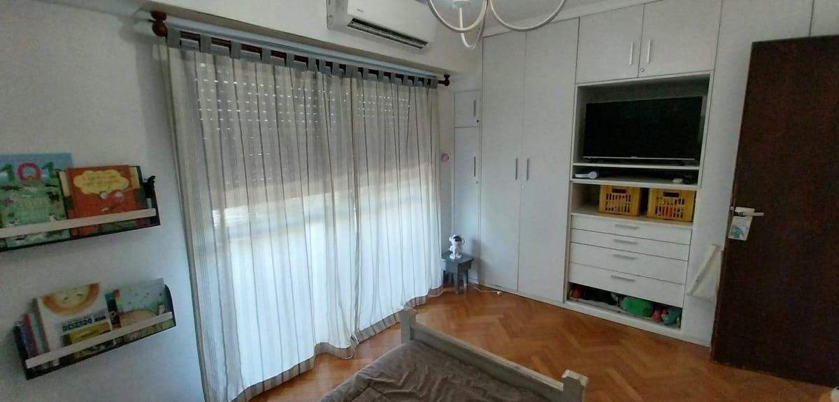 PH en Venta de 3 Dorm., Balcón y Terraza. Excelente Estado 1
