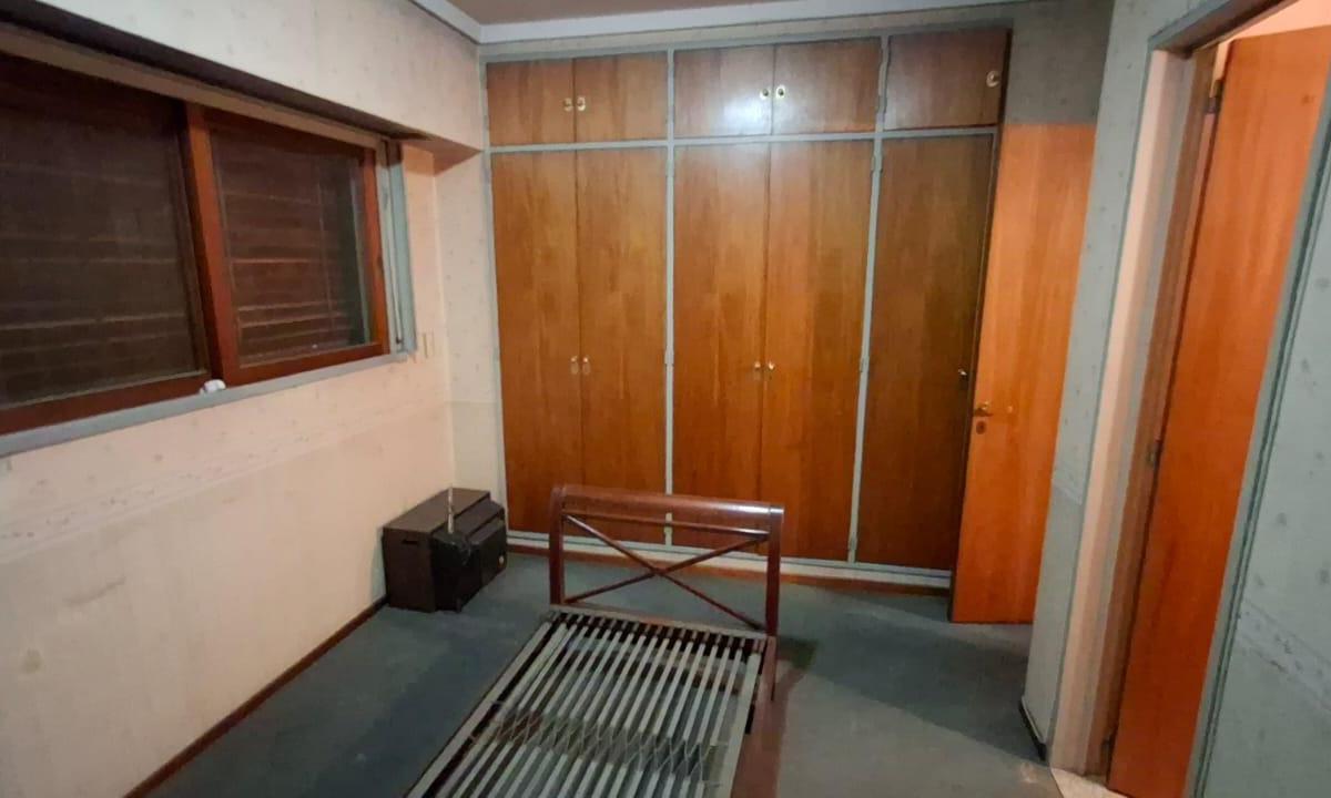 Casa en Venta de 5 Dorm., Balcón, Jardín, Cochera, en Parque Patricios 3