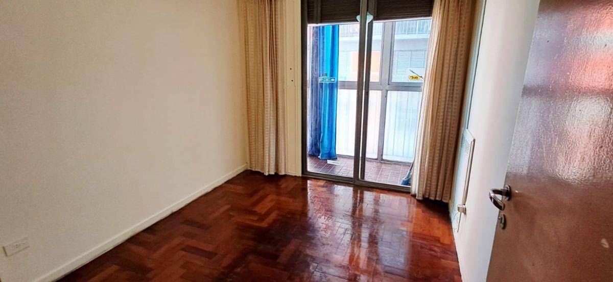 Foto de Departamento con 3 dormitorios en venta en Parque Patricios, imagen 5
