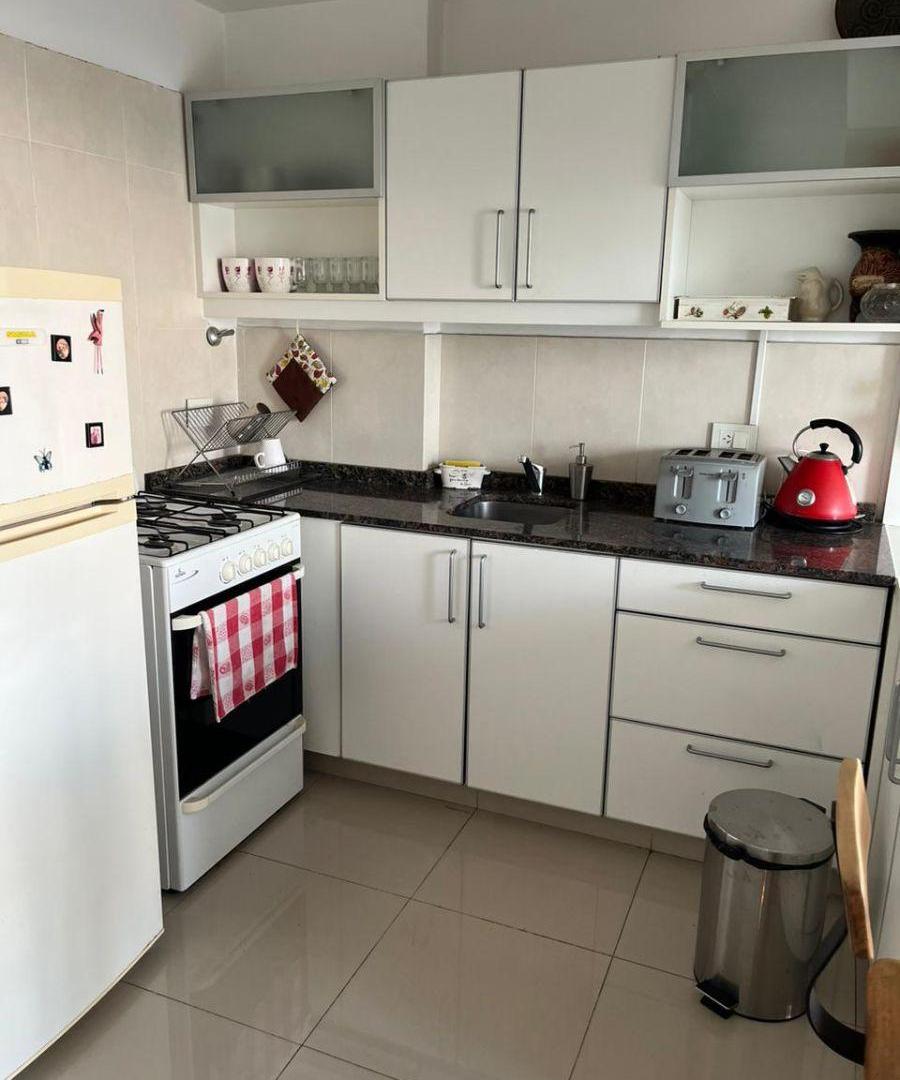 Foto de Departamento en venta 3 amb sobre Av. Jujuy, Parque Patricios, imagen 5