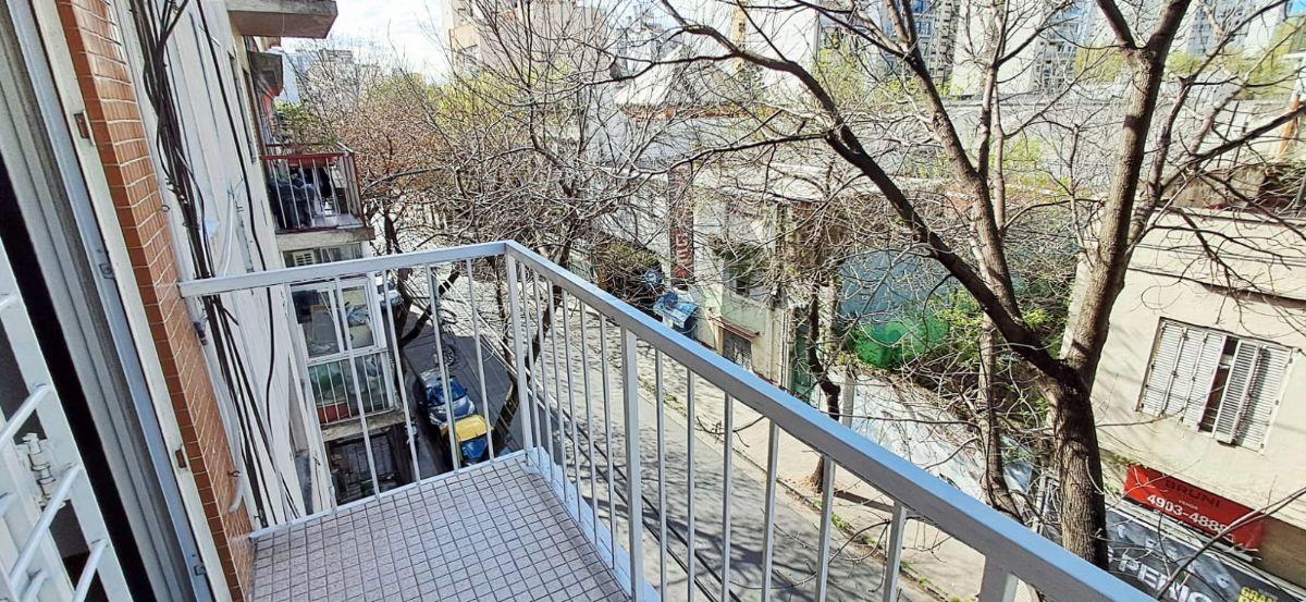 Foto de Departamento de con 1 dormitorio y balcón en alquiler en Balvanera, imagen 4