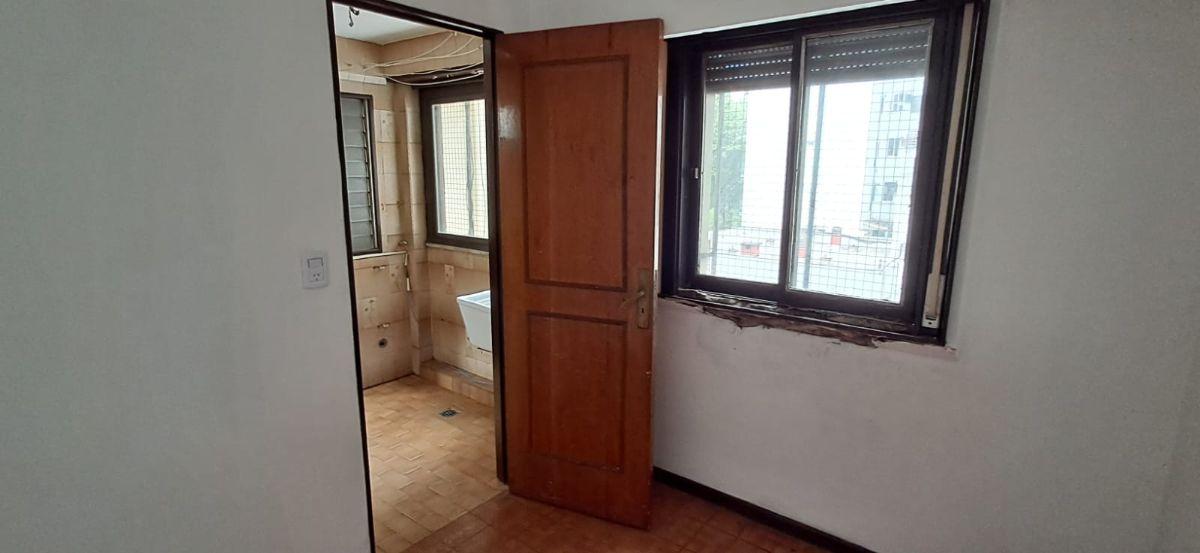 Foto de Departamento 4amb con Balcón en alquiler en Parque Patricios, imagen 4