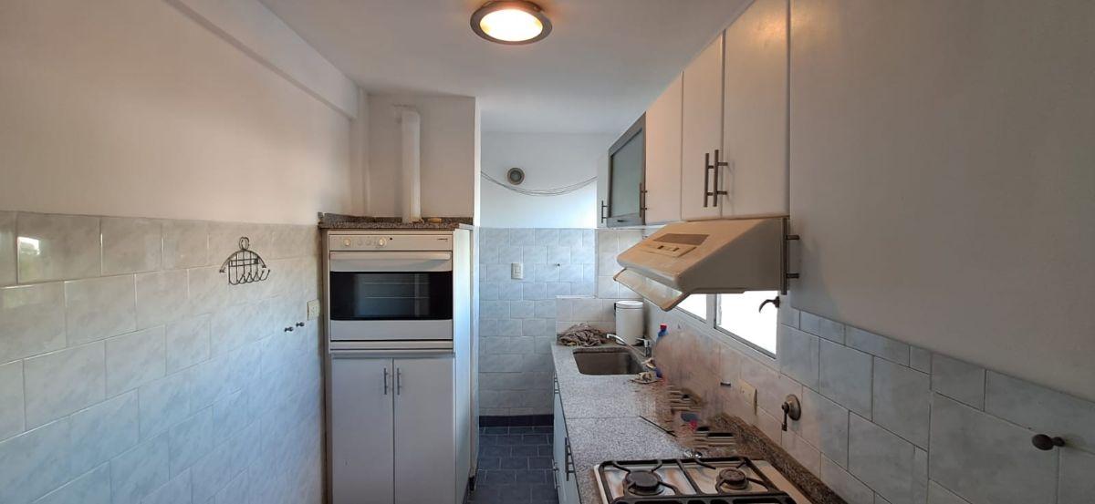 Foto de Departamento en alquiler 3 amb c/balcón en Parque Patricios, imagen 5