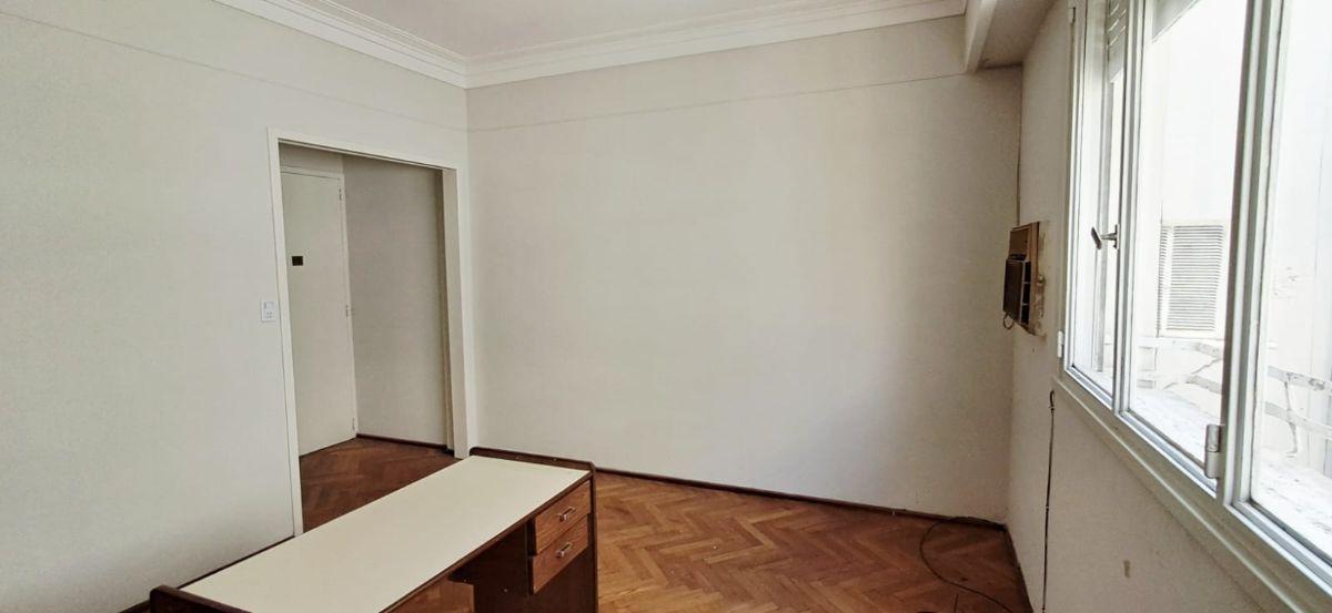 Foto de Venta Depto 2 amb zona Retiro, imagen 5