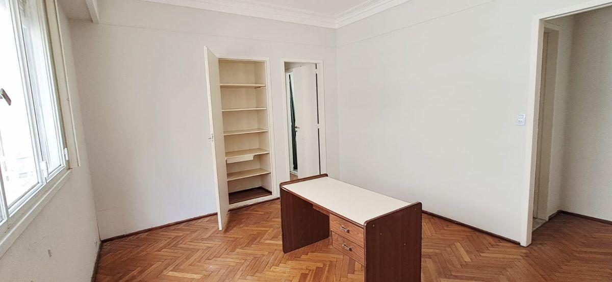 Foto de Venta Depto 2 amb zona Retiro, imagen 3
