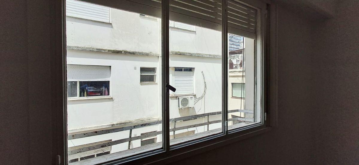 Foto de Venta Depto 2 amb zona Retiro, imagen 4
