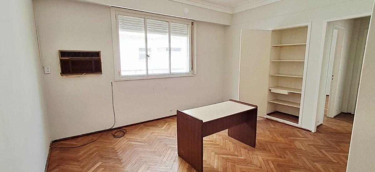 Foto de Venta Depto 2 amb zona Retiro, imagen 2