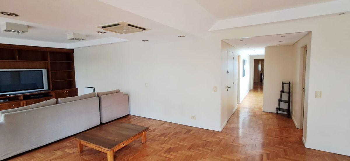 Foto de Esplendido piso en venta 5 amb c/cochera en Parque Patricios, imagen 3