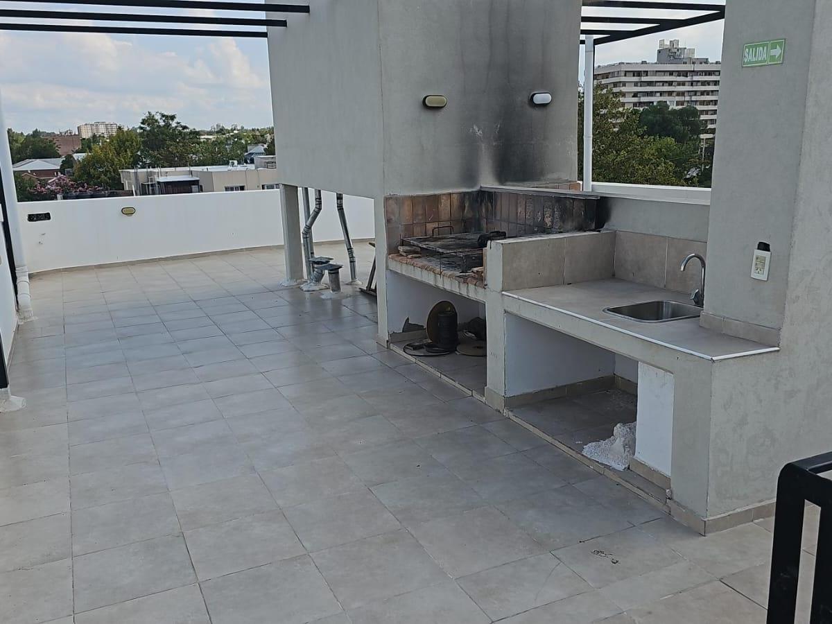 Venta Departamento Frente Parque Pescarmona 1