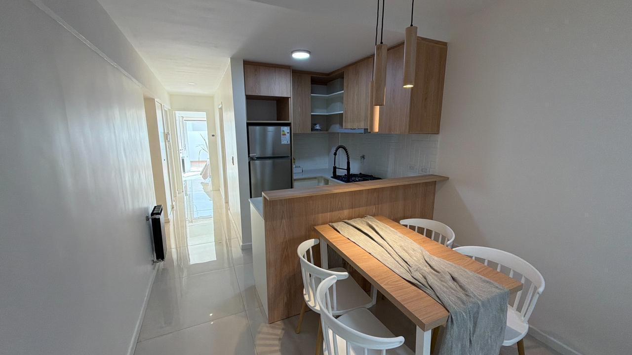 Departamento en Venta 3 ambientes totalmente reciclado en Plaza Colon