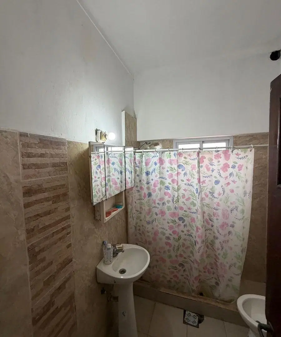 PH EN VENTA CON 3 AMB CON ENTRADA DE AUTO, JARDIN Y PATIO 1