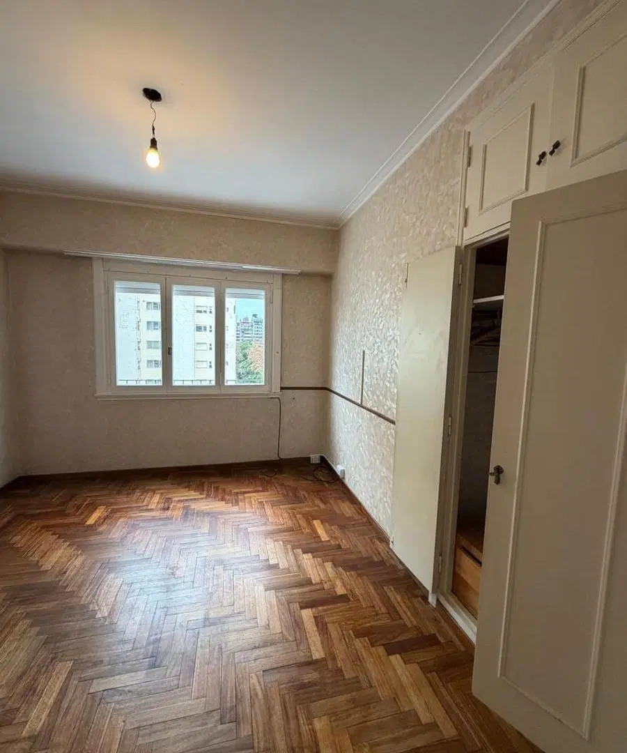 Departamento en venta 3 amb mas dependencia al contra frente en lo mejor de Plaza Mitre 3