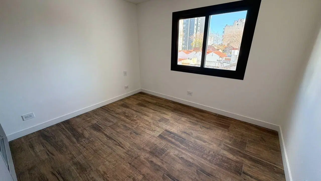 DEPARTAMENTO EN VENTA 3 AMB CON COCHERA CUBIERTA EN LO MEJOR DE PLAZA MITRE 1
