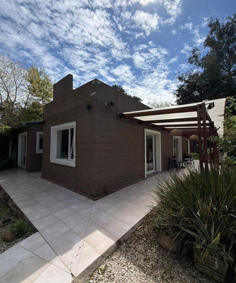 Foto de CASA EN VENTA 2 AMB CON OPCION A 3 EN BOSQUE PERALTA RAMOS, imagen 3